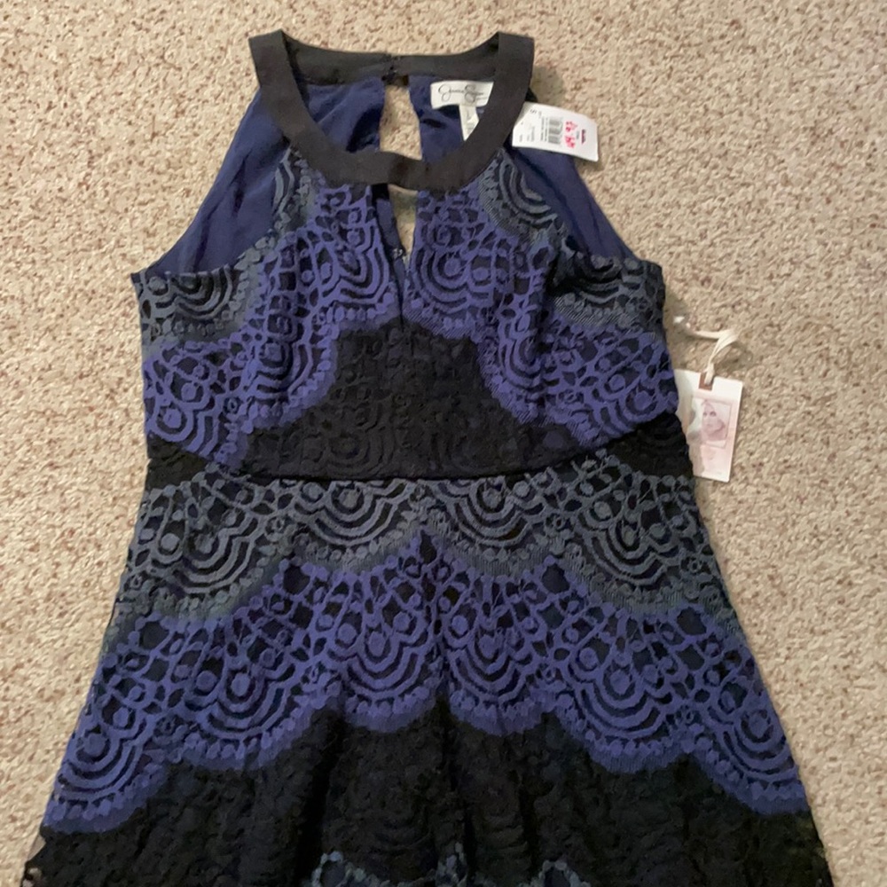Jessica Simpson Lace Maternity Dress size small